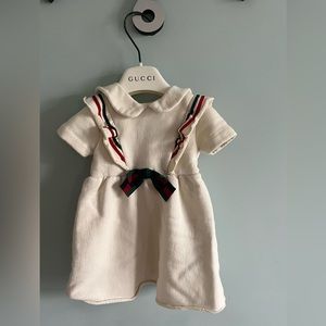 Gucci dress for a girl 9/12. 100% cotton made in Italy